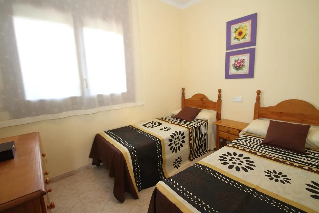 Arenda Pino Alto Holiday Home Rioja 2 ميامي بلاتجا